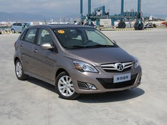 2012款 两厢 1.5L 自动 乐享版