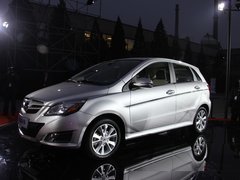 2012款 两厢 1.5L 自动 乐享版
