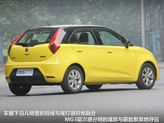 2012款 两厢 1.5L 自动 乐享版