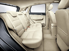 2012款 两厢 1.5L 自动 乐享版