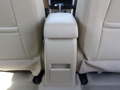 2012款 两厢 1.5L 自动 乐享版