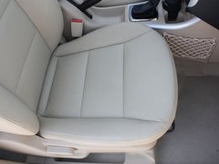 2012款 两厢 1.5L 自动 乐享版
