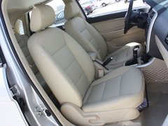 2012款 两厢 1.5L 自动 乐享版
