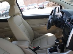 2012款 两厢 1.5L 自动 乐享版