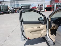 2012款 两厢 1.5L 自动 乐享版