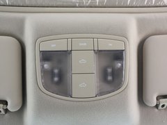 2012款 两厢 1.5L 自动 乐享版