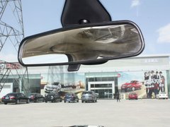 2012款 两厢 1.5L 自动 乐享版