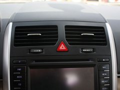 2012款 两厢 1.5L 自动 乐享版