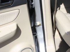 2012款 两厢 1.5L 自动 乐享版