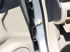 2012款 两厢 1.5L 自动 乐享版