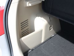 2012款 两厢 1.5L 自动 乐享版