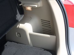 2012款 两厢 1.5L 自动 乐享版