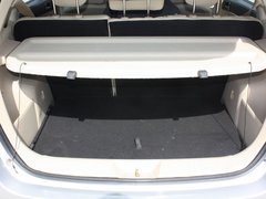 2012款 两厢 1.5L 自动 乐享版