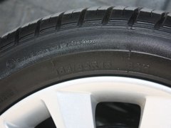 2012款 两厢 1.5L 自动 乐享版
