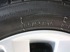 2012款 两厢 1.5L 自动 乐享版