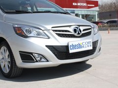 2012款 两厢 1.5L 自动 乐享版