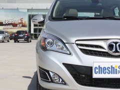 2012款 两厢 1.5L 自动 乐享版