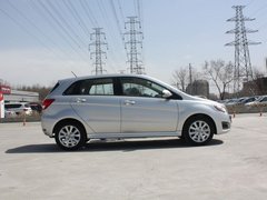 2012款 两厢 1.5L 自动 乐享版