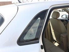 2012款 两厢 1.5L 自动 乐享版