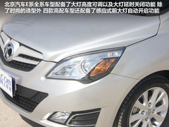 2012款 两厢 1.5L 自动 乐享版