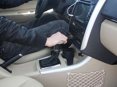 2012款 两厢 1.5L 自动 乐享版