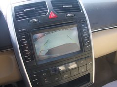 2012款 两厢 1.5L 自动 乐享版