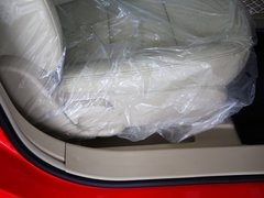 2012款 两厢 1.5L 自动 乐享版