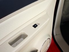 2012款 两厢 1.5L 自动 乐享版