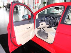 2012款 两厢 1.5L 自动 乐享版
