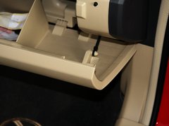 2012款 两厢 1.5L 自动 乐享版