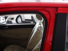 2012款 两厢 1.5L 自动 乐享版