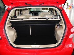 2012款 两厢 1.5L 自动 乐享版