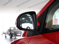 2012款 两厢 1.5L 自动 乐享版