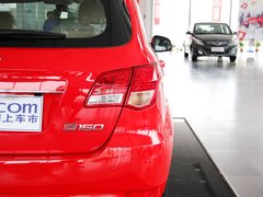 2012款 两厢 1.5L 自动 乐享版