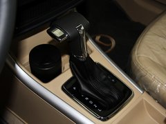 2012款 两厢 1.5L 自动 乐享版