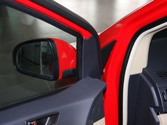 2012款 两厢 1.5L 自动 乐享版