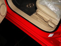2012款 两厢 1.5L 自动 乐享版
