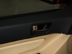 2012款 两厢 1.5L 自动 乐享版