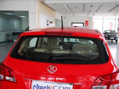 2012款 两厢 1.5L 自动 乐享版