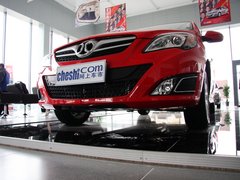 2012款 两厢 1.5L 自动 乐享版