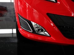 2012款 两厢 1.5L 自动 乐享版