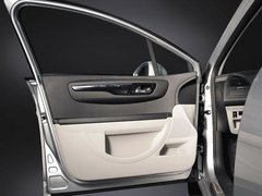 2012款 三厢 1.6L 手动 品尚型