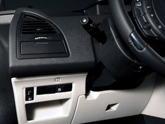 2012款 三厢 1.6L 手动 品尚型