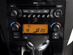 2012款 三厢 1.6L 手动 品尚型