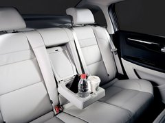2012款 三厢 1.6L 手动 品尚型