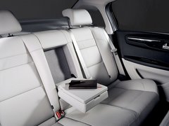 2012款 三厢 1.6L 手动 品尚型