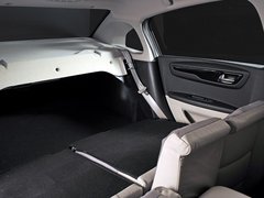 2012款 三厢 1.6L 手动 品尚型