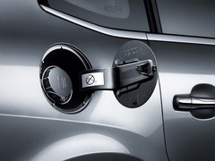 2012款 三厢 1.6L 手动 品尚型