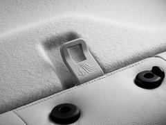 2012款 三厢 1.6L 手动 品尚型