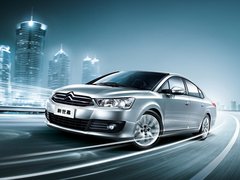 2012款 三厢 1.6L 手动 品尚型